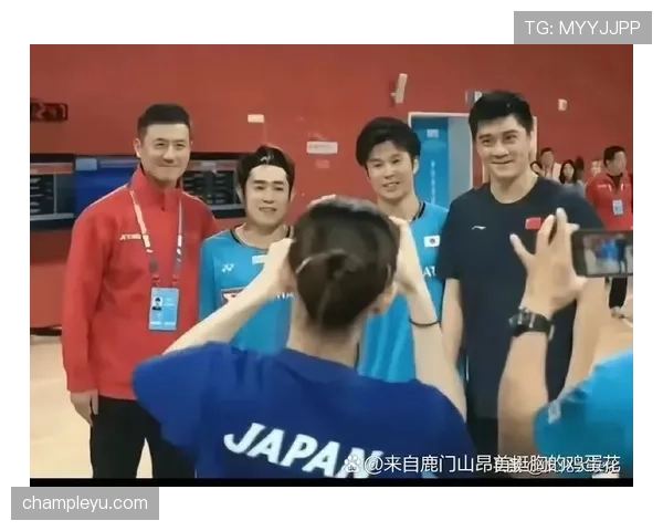傅海峰居然把客厅改成训练场，邻居都懵了！